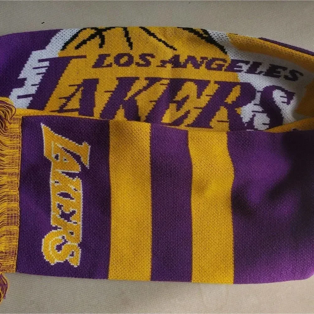 Los Angeles Lakers Scarf!